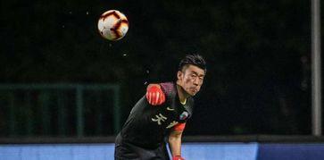 职业球员爆料喝酒视频播放,揭秘球场背后的真实生活  第3张